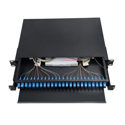 Bảng điều khiển sợi quang 1U 24 cổng Hộp kết thúc sợi quang màu đen Giá đỡ