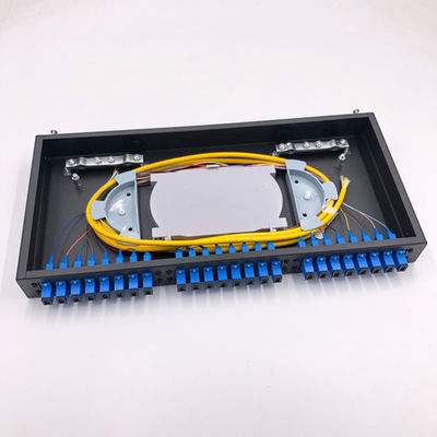 1U Rack Mount Patch Panel Sợi quang 19 &quot;24 lõi SC LC với các khay nối