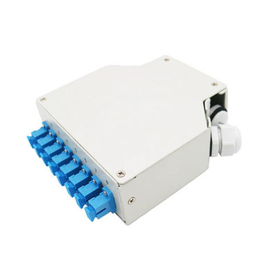 8 cổng Din Rail Mounted Fiber Optic Din Rail Terminal Hộp với bộ chuyển đổi Sc / Upc Singemode Pigtails