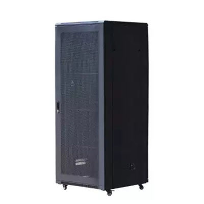 Tủ rack máy chủ 47U Gắn giá đỡ SPCC với cửa kính 600 * 600 * 2200MM