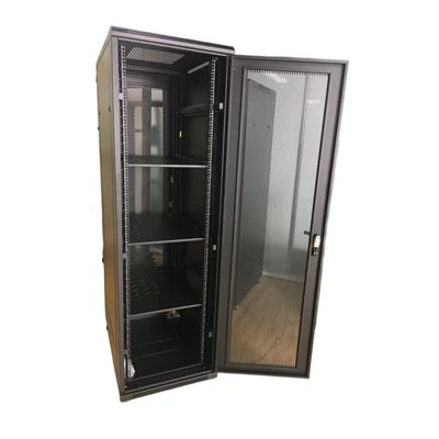 Tủ rack máy chủ 47U Gắn giá đỡ SPCC với cửa kính 600 * 600 * 2200MM
