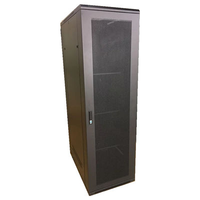 Tủ rack máy chủ 47U Gắn giá đỡ SPCC với cửa kính 600 * 600 * 2200MM